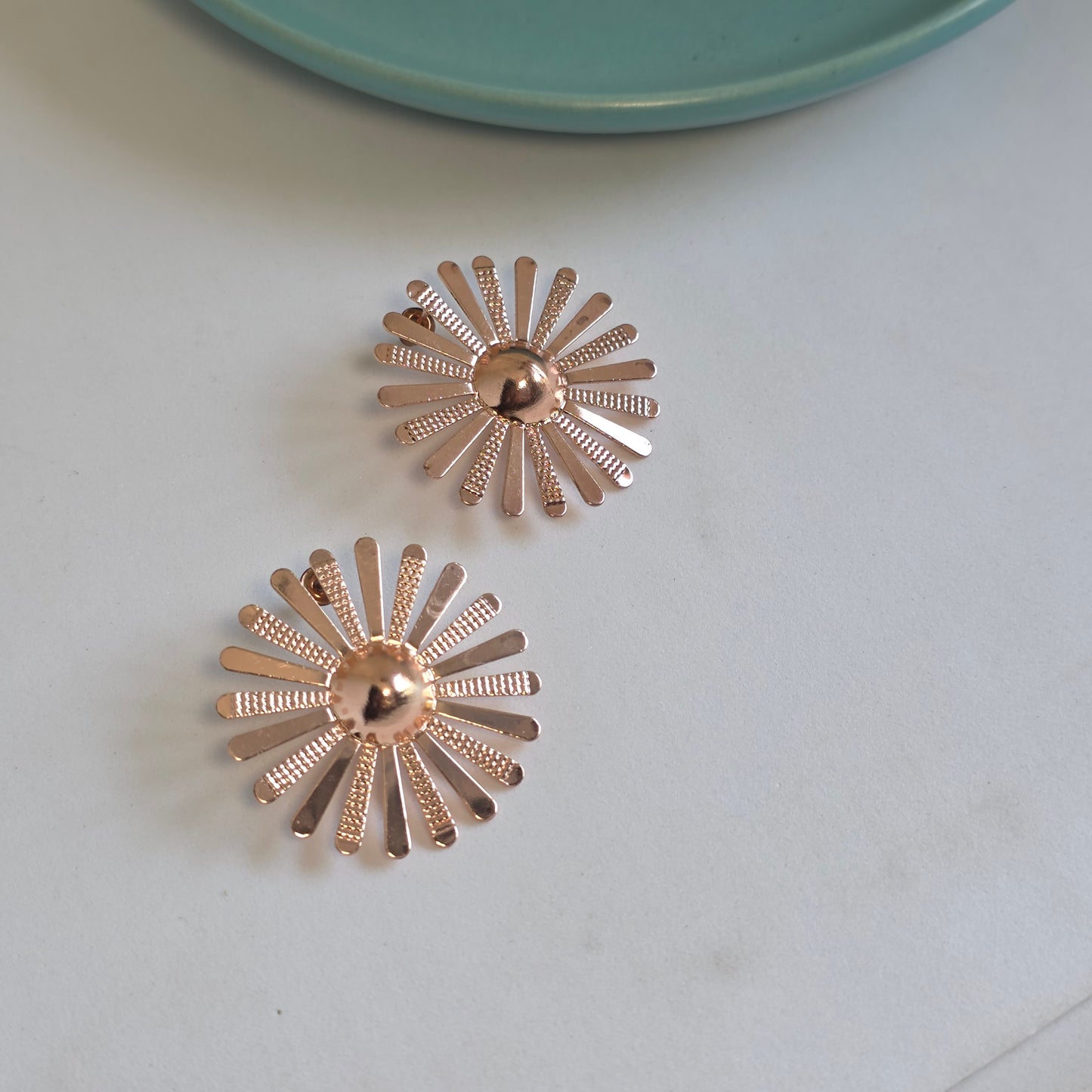 Fleurz Studs