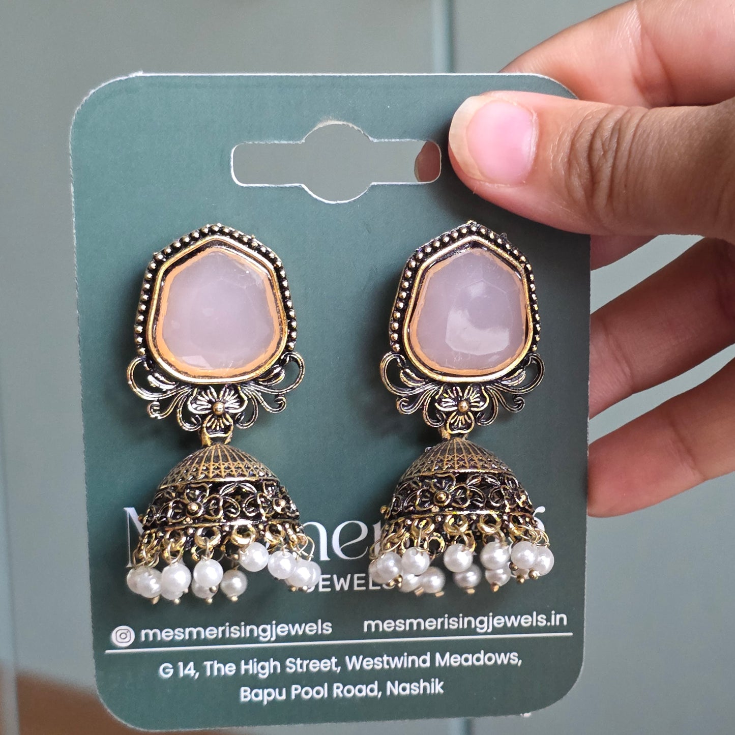 Ivaani Earrings