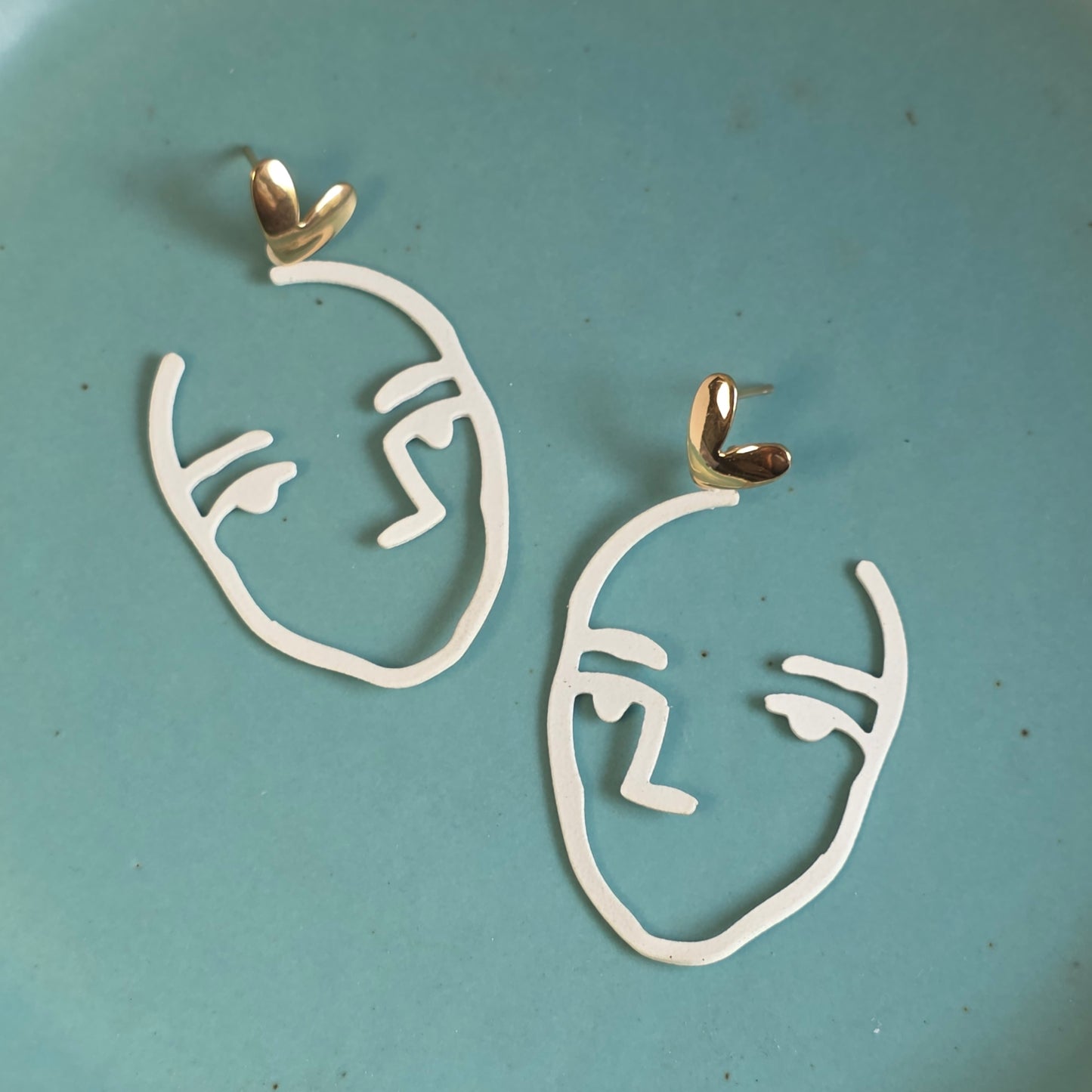 Aira Earrings