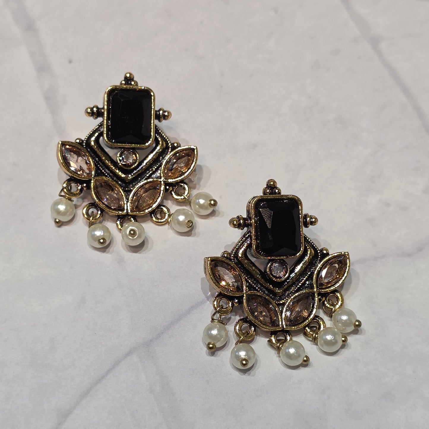 Kaiva Earrings