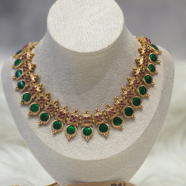 Veda Ethnic Set