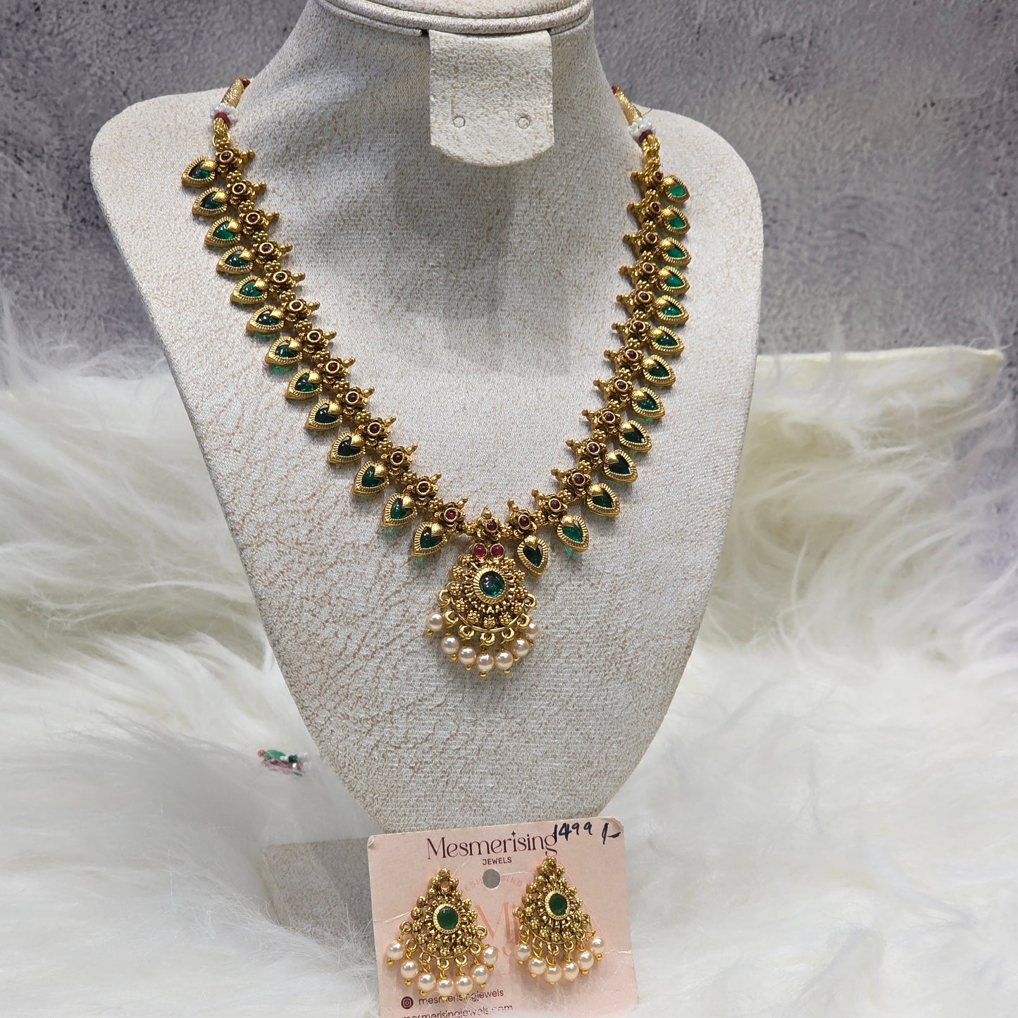 Riva Ethnic Set