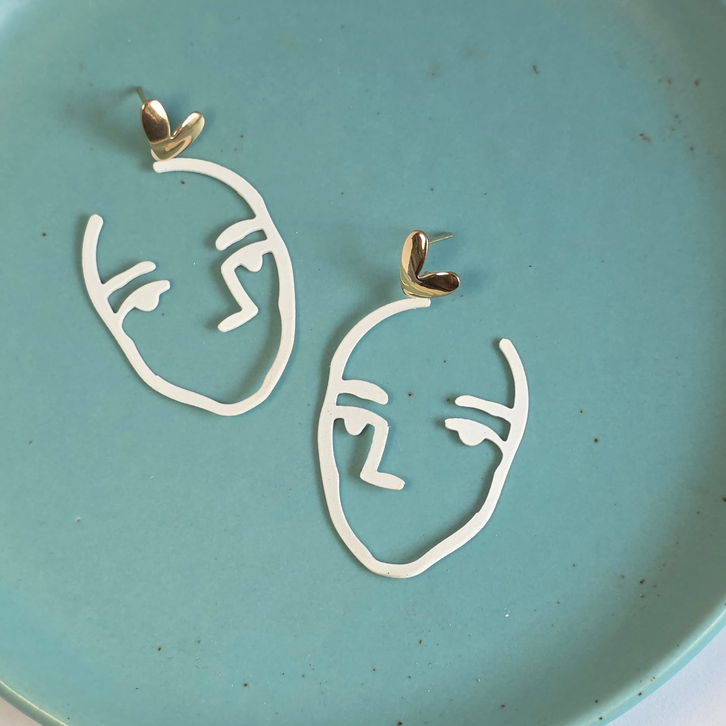 Aira Earrings