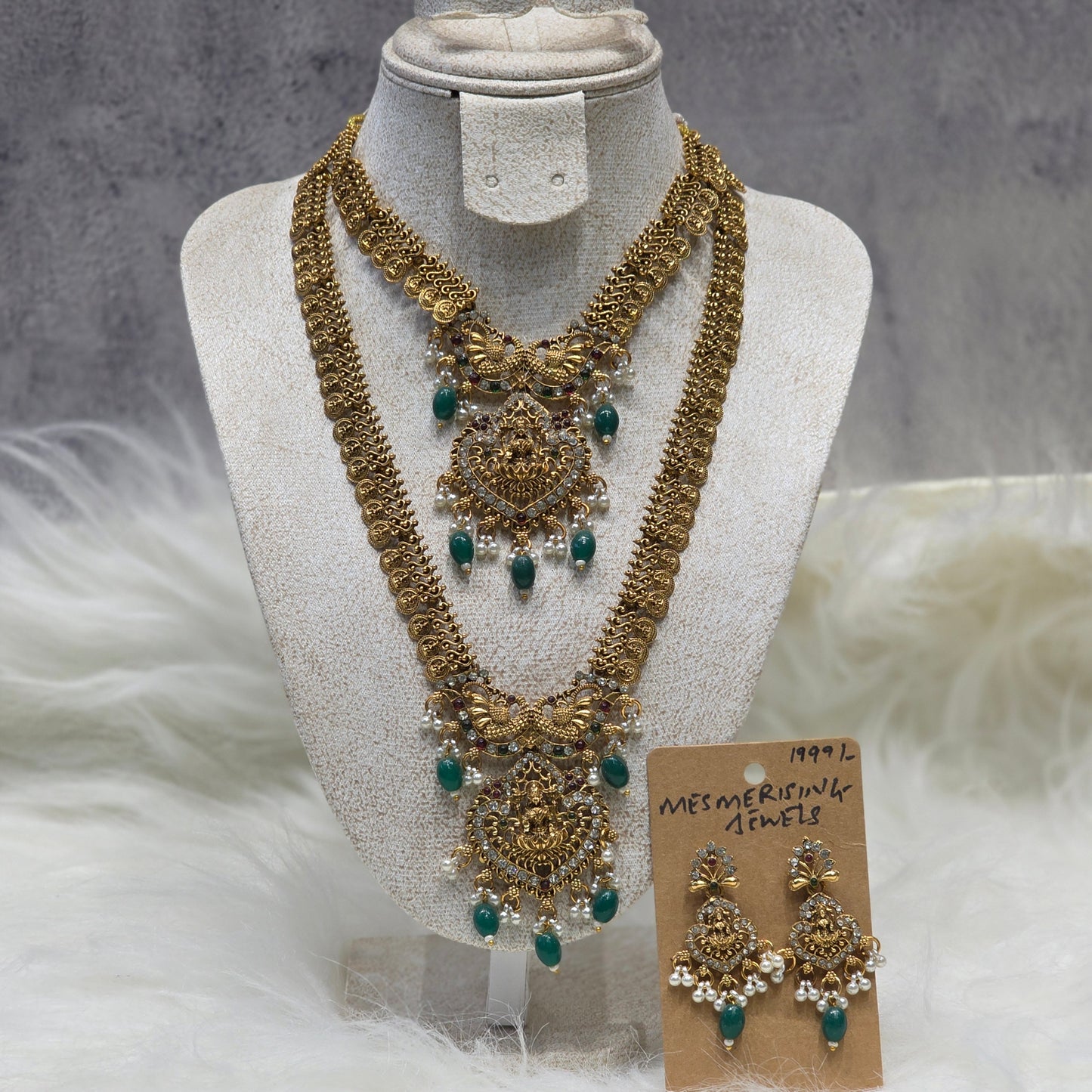 Anvika Ethnic Set