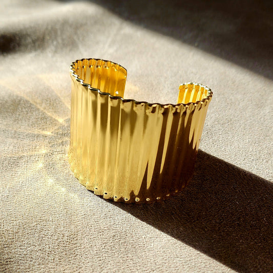 Anika Brass Kada