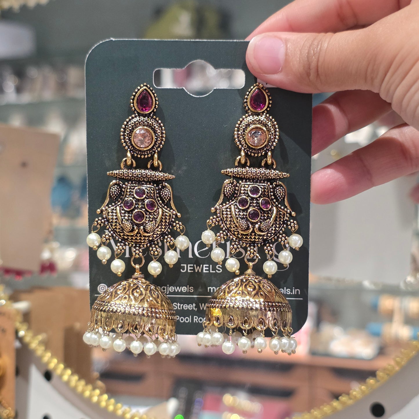 Mrinal Jhumka